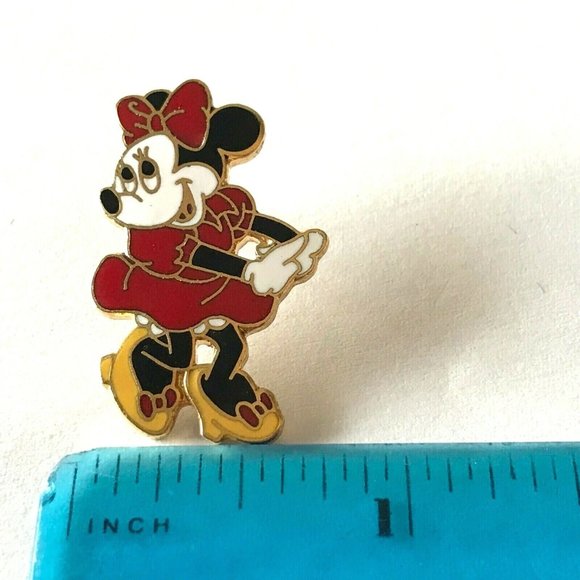 Vintage Minnie Mouse Pin Disney Designs Enamel Brooch Lapel Hat Tie Tac Signed - Picture 9 of 9